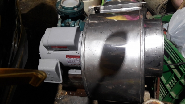ขาย !! โบว์เวอร์มอเตอร์มิตซู.ขนาด1แรง220v.สภาพสวยๆ.พร้อมใช้งาน