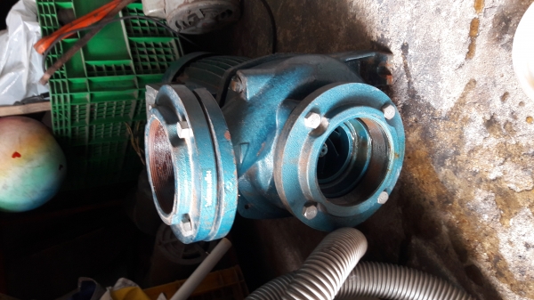 ขาย !! ปั้มหอยโข่ง.ARENO.ขนาด 5.5แรง220v.ท่อเข้า-ออก4".สภาพเดิมๆพร้อมใช้งาน