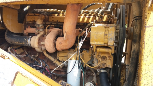 ขาย 695,000 CAT 950 F เครื่องดี เกียร์แรง เอวแน่น แขนตักสวย ยางใหม่ รถสวยพร้อมใช้ เอกสารซื้อขาย รถอยู่ นครราชสีมา 090-772-3710 090-772-3708 ขาย 695,000 CAT 950 F เครื่องดี เกียร์แรง เอวแน่น แขนตักสวย ยางใหม่ รถสวยพร้อมใช้ เอกสารซื้อขาย รถอยู่ นครราชสีมา 090-772-3710 090-772-3708