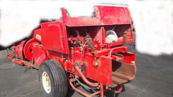 ขายเครื่องอัดฟาง STAR THB1010 เก่านอกญี่ปุ่น สภาพดี พร้อมใช้ 148000บาท โทร084-5424150 line id : rapinzat