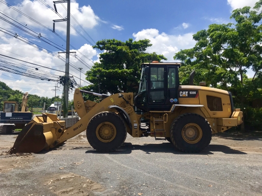 ขายรถตัก CATERPILLAR 938K นำเข้าจากญี่ปุ่น พร้อมใช้ครับ ติดต่อ 063-9316985 ID LINE : 0639316985 ครับ