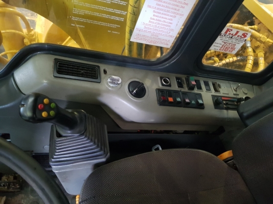 Komatsu PW130-6E เก่าUSA เอกสารอินวอย