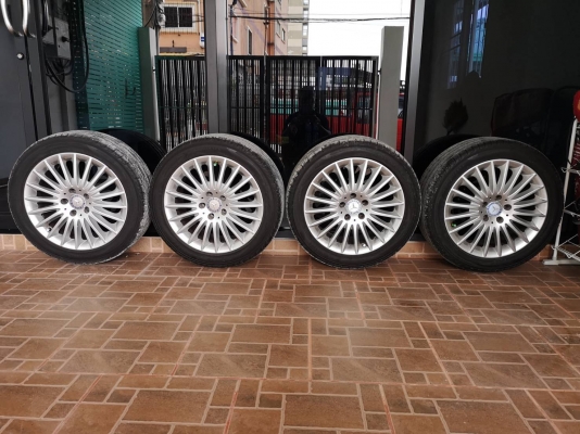 ล้อแม็กBenz W212 5รู112 สีเงิน 8-17 ร้อมยาง yokohama 245/45/17