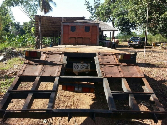 รถสิบล้อหัวยาว อีซูสุ 195 แรงม้า มีเกียร์สโลว์ เฟืองท้าย ZMX พวงมาลัยเพาเวอร์ แบบเพลาเดียว