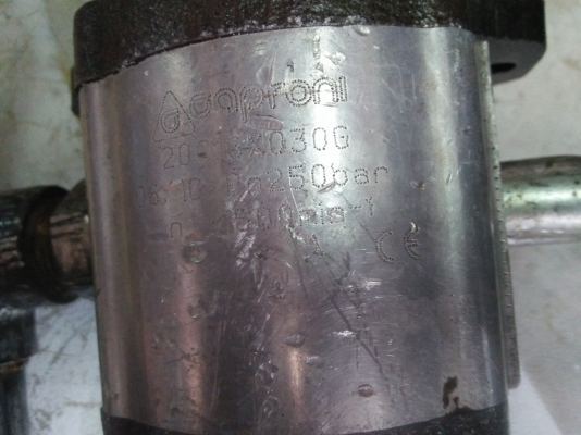 ปั๊มนํ้ามัน