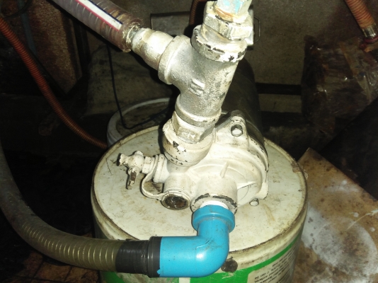 ขายปั๊มโม่ปูนไฟ12_24โวล