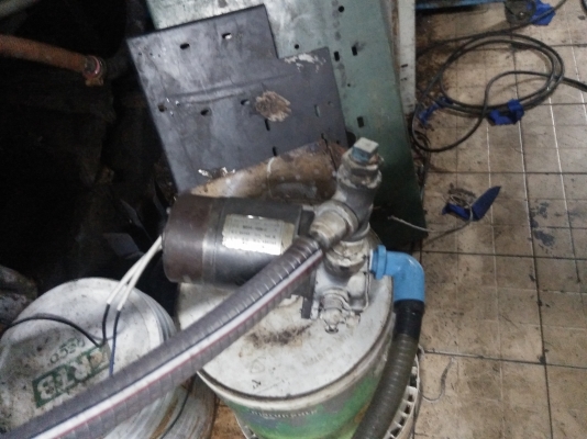 ขายปั๊มโม่ปูนไฟ12_24โวล