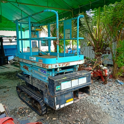 รถกระเช้าสูง4เมตร 24 โวล์  พร้อมใช้งาน