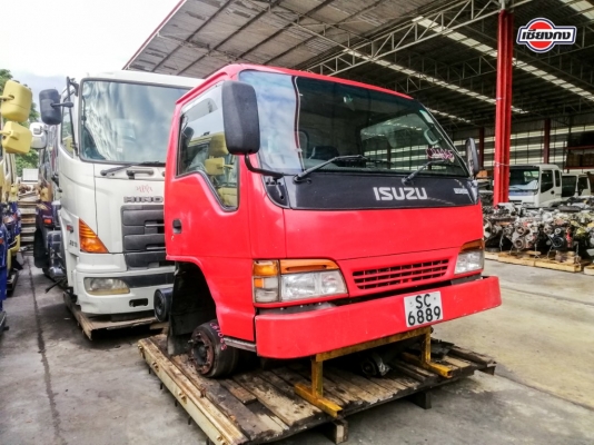 หัวเก๋ง ISUZU NPR การ์ตูน เครื่องยนต์ 4HE1 Turbo intercooler 150PS พร้อมเกียร์ Rocky 6เกียร์เดินหน้า สีแดง