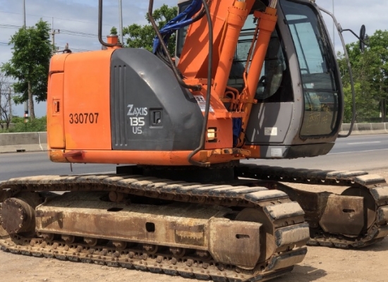 ขายรถขุด HITACHI ZX135US นำเข้าเองจากญี่ปุ่น สภาพสวยพร้อมใช้ มีVDOการทำงานครับ