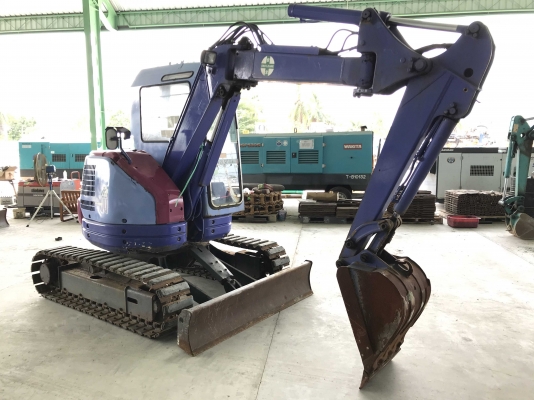 รถขุด KOMATSU PC38UU-2E สภาพสวย นำเข้าจากญี่ปุ่น ขายถูกครับ