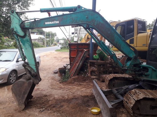 ขาย KOMATSU PC40-7E ระบบไฟพร้อม ใช้งานได้ทุกระบบ ขาย KOMATSU PC40-7E ระบบไฟพร้อม ใช้งานได้ทุกระบบ