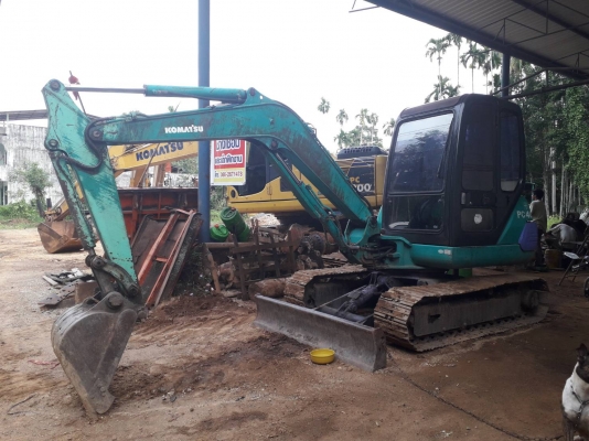 ขาย KOMATSU PC40-7E ระบบไฟพร้อม ใช้งานได้ทุกระบบ