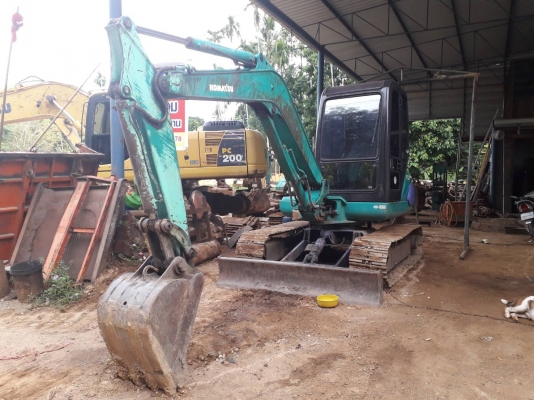 ขาย KOMATSU PC40-7E ระบบไฟพร้อม ใช้งานได้ทุกระบบ ขาย KOMATSU PC40-7E ระบบไฟพร้อม ใช้งานได้ทุกระบบ