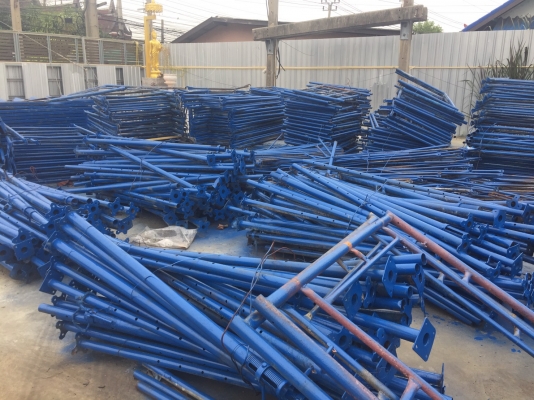 จำหน่าย นั่งร้าน ชุดละ 700 บาท