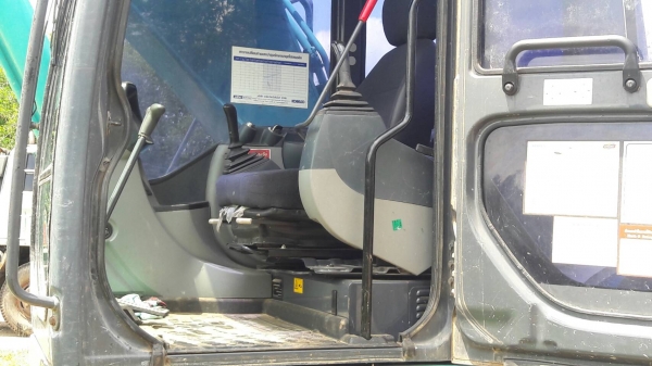 ขาย KOBELCO SK200-8YN12 SUPER ปี57 6300ชม.ราคา 1,800,000 ต่อรอง ขาย KOBELCO SK200-8YN12 SUPER ปี57 6300ชม.ราคา 1,800,000 ต่อรอง