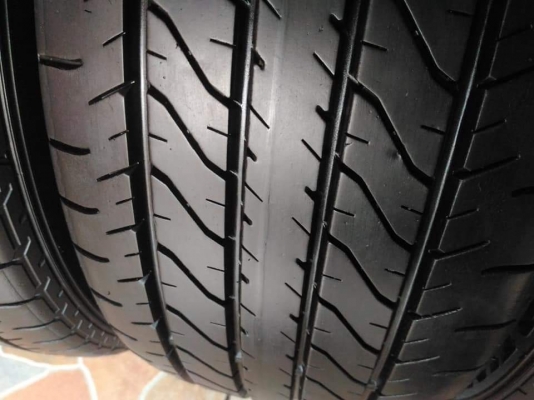 ล้อแม็ก Toyota Camry Extremo ขอบ 17*7,ET45,5h114.3 พร้อมยาง Dunlop SP270  215/55R17 ผลิตปี 2018 ทั้งชุด 19,900 บาท /*** ล้อเดิมเทิร์นได้ ติดตั้งฟรีค่ะ***