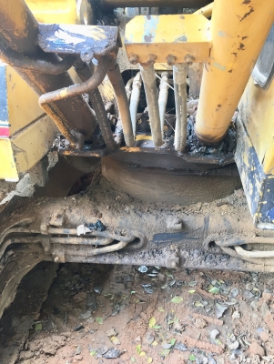 CAT E110 รถบอดี้สวยพร้อมใช้งาน เครื่องเดิมปั๊มเดิมใช้งานได้คล่องตัวดีไม่โหลด ภายในเก๋งสะอาด เอวแน่น บูมอาร์มสวยไม่มีแตก ช่วงล่างแน่นๆ เอกสารสัญญาซื้อขาย ราคาต่อรองได้ครับ CAT E110 รถบอดี้สวยพร้อมใช้งาน เครื่องเดิมปั๊มเดิมใช้งานได้คล่องตัวดีไม่โหลด ภายในเก๋งสะอาด เอวแน่น บูมอาร์มสวยไม่มีแตก ช่วงล่างแน่นๆ เอกสารสัญญาซื้อขาย ราคาต่อรองได้ครับ