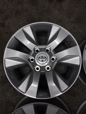 ล้อรีโว่17+น๊อต (ถอดป้ายแดง) สนใจโทร0879050181.ส่งได้ทั่วไทย. ล้อรีโว่17+น๊อต (ถอดป้ายแดง) สนใจโทร0879050181.ส่งได้ทั่วไทย.