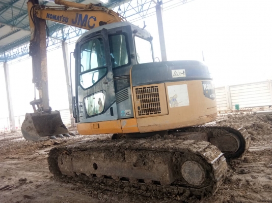 ขาย 695,000 KOMATSU pc 138 US-2E1ไฟฟ้าครบ  โซ่เพิ่งเปลี่ยนไม่นาน เอวแน่น ช่วงล่างเต็ม เครื่องปั้มดี มีลายหัวเจาะติดตัวรถมาจากนอก เอกสารใบชื้อขาย พร้อมใช้งาน รถทำงานทุกวัน รถอยู่ กทม. 090-772-3710 090-772-3708