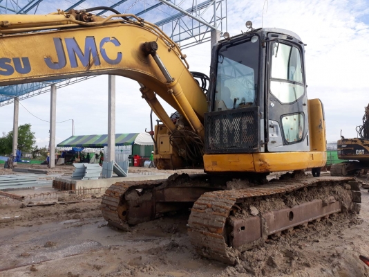 ขาย 695,000 KOMATSU pc 138 US-2E1ไฟฟ้าครบ  โซ่เพิ่งเปลี่ยนไม่นาน เอวแน่น ช่วงล่างเต็ม เครื่องปั้มดี มีลายหัวเจาะติดตัวรถมาจากนอก เอกสารใบชื้อขาย พร้อมใช้งาน รถทำงานทุกวัน รถอยู่ กทม. 090-772-3710 090-772-3708