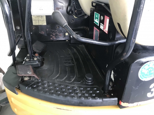 CAT 303SR รถสวยมาก นำเข้าจากญี่ปุ่น ชั่วโมงน้อย สภาพดีครับ