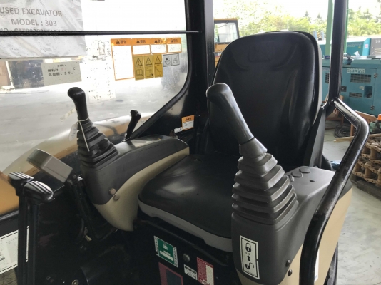 CAT 303SR รถสวยมาก นำเข้าจากญี่ปุ่น ชั่วโมงน้อย สภาพดีครับ