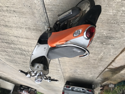 มอไซค์ ยามาฮ่า ฟีโน่ ขายสด 8800บ เล่มชุดโอนครบ ถูกกฎหมาย สตาร์ทติด ลองบิดขี่ได้ ระบบไฟระบบเบรคใช้ได้ สีตรงเล่ม