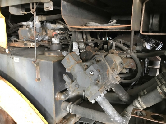 ขายรถปูยาง SUMITOMO HA60C-5 ล้อแทร็ก นำเข้าจากญี่ปุ่น สวย ราคาไม่แพงครับ