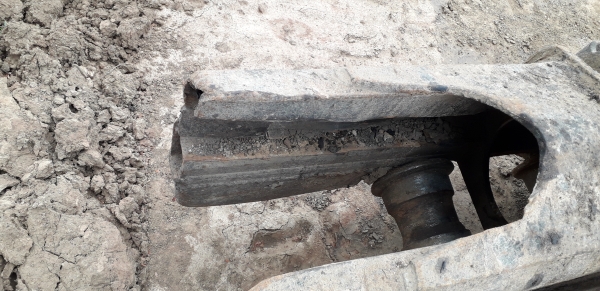 ขายเฟรมล่างแม็กโค โกเบลโก้ 200 ใส่กับ มาร์คที มาร์คไฟ ขายเฟรมล่างแม็กโค โกเบลโก้ 200 ใส่กับ มาร์คที มาร์คไฟ