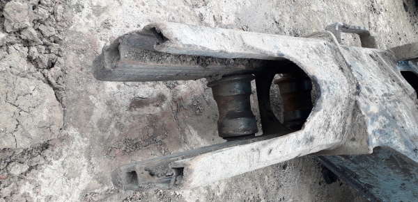 ขายเฟรมล่างแม็กโค โกเบลโก้ 200 ใส่กับ มาร์คที มาร์คไฟ ขายเฟรมล่างแม็กโค โกเบลโก้ 200 ใส่กับ มาร์คที มาร์คไฟ