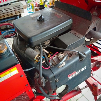 เครื่องยนต์ onan เบนซิน 2 สูบ 18 แรงครบเซ็ตแยกเครื่อง