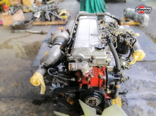 เครื่องยนต์ HINO JO8C TURBO 225 PS ปั้มเล็ก