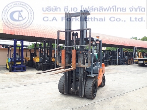 ขาย รถโฟล์คลิฟท์ TOYOTA รุ่น 8-FG30