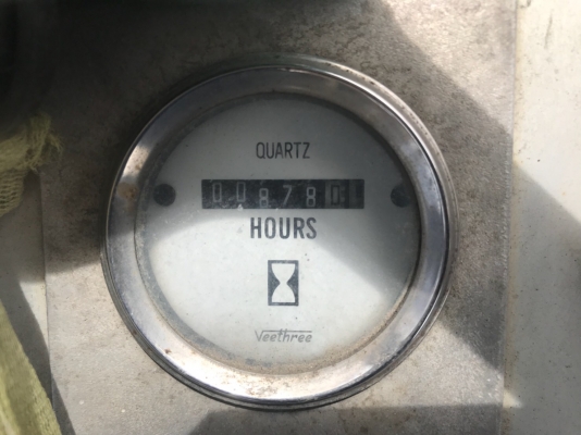 ขาย 1,250,000 รถกัดถนน เก่านอก WIRTGEN รุ่น1000 C ล้อยางใช้งานน้อยไม่ถึง1,000 ชั่วโมง รถพร้อมใช้งานเอกสารเป็นใบแจ้งจำหน่าย  สนใจดูสินค้าแหลมฉบังชลบุรี 090-772-3710 090-772-3708