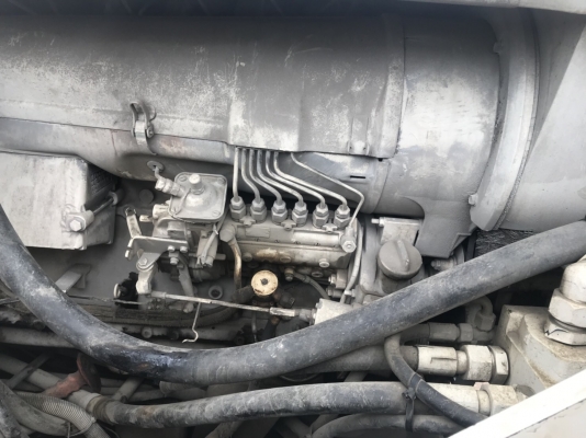 ขาย 1,250,000 รถกัดถนน เก่านอก WIRTGEN รุ่น1000 C ล้อยางใช้งานน้อยไม่ถึง1,000 ชั่วโมง รถพร้อมใช้งานเอกสารเป็นใบแจ้งจำหน่าย  สนใจดูสินค้าแหลมฉบังชลบุรี 090-772-3710 090-772-3708