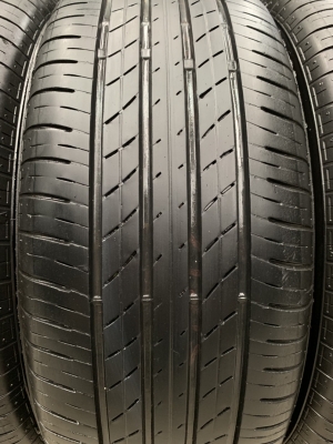 ล้อแม็ก Honda Civic 1.5 Turbo RS ขอบ 17 พร้อมยาง 215-50-17 Bridgestone ปี 16 ล้อแม็ก Honda Civic 1.5 Turbo RS ขอบ 17 พร้อมยาง 215-50-17 Bridgestone ปี 16