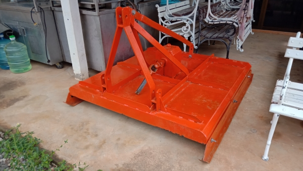 ขาย 18,500 บาท ตัวตัดหญ้า 1.40 เมตร เหล็กพับมาใหม่ครับ