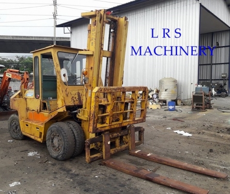 รถโฟล์คลิฟทฺ์ TCM รุ่น FVD 50 Z 6