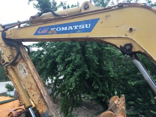 รถขุด KOMATSU PC20-6 สภาพพร้อมใช้งาน