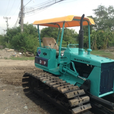 ขายรถแทร็กเตอร์ D2-5 P พร้อมใช้งาน ราคา245000 โทร0616613023แพรว