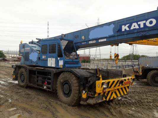 ขายด่วน !! รถเครน KATO SS500 รถพร้อมใช้งาน