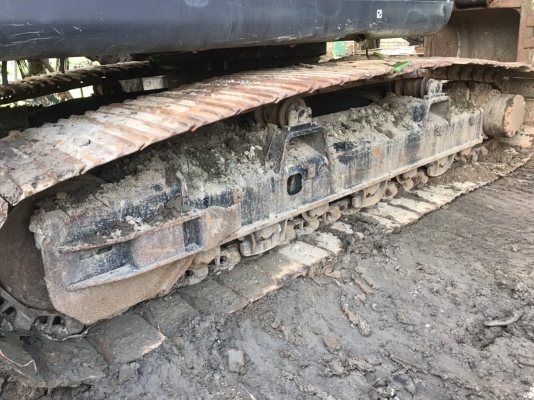 ขาย 1,250,000 HITACHI zx 200 G 5 ไฟฟ้าครบ กล้องหลัง ภายในเก๋งสวย เครื่องดี ปั้มแรง เอวแน่น เฟรมสียังสวย ช่วงล่างดี แอร์หนาว เอกสารแจ้งจำหน่าย รถพร้อมใช้งาน รถอยู่ นครสวรรค์ 090-772-3710 090-772-3708