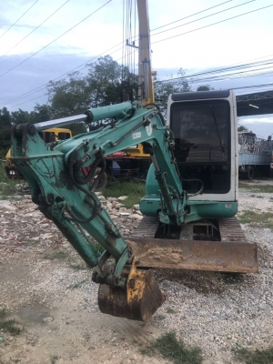 ขาย 375,000 KOMATSU pc 20-7 E พร้อมหัวเจาะ เก่านอก เครื่องดำ หัวเก๋งจากนอก ปั้มแรง เอวแน่น ช่วงล่างสวย รถสวยพร้อมใช้งาน รถอยู่ นครสวรรค์ ท่าตะโก 090-772-3710 090-772-3708
