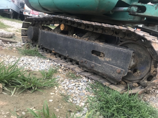 ขาย 375,000 KOMATSU pc 20-7 E พร้อมหัวเจาะ เก่านอก เครื่องดำ หัวเก๋งจากนอก ปั้มแรง เอวแน่น ช่วงล่างสวย รถสวยพร้อมใช้งาน รถอยู่ นครสวรรค์ ท่าตะโก 090-772-3710 090-772-3708