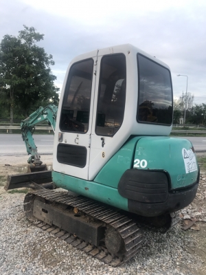 ขาย 375,000 KOMATSU pc 20-7 E พร้อมหัวเจาะ เก่านอก เครื่องดำ หัวเก๋งจากนอก ปั้มแรง เอวแน่น ช่วงล่างสวย รถสวยพร้อมใช้งาน รถอยู่ นครสวรรค์ 092-595-6777 061-446-2662 ญิ๋งยุ