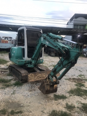 ขาย 375,000 KOMATSU pc 20-7 E พร้อมหัวเจาะ เก่านอก เครื่องดำ หัวเก๋งจากนอก ปั้มแรง เอวแน่น ช่วงล่างสวย รถสวยพร้อมใช้งาน รถอยู่ นครสวรรค์ 092-595-6777 061-446-2662 ญิ๋งยุ