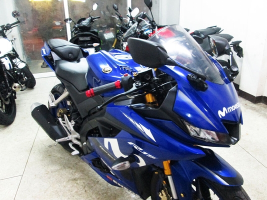 สด ผ่อน ขาย Yamaha R15 ปี 2019 ตัวใหม่ล่าสุด ลายพิเศษ Movistar ไมล์แท้ 6150 กม สภาพสวย