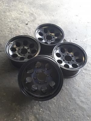 Max หยดนำ้ลาย Mickey 6รู139 ขอบ 16*8 et0 สวยๆ 1ชุด