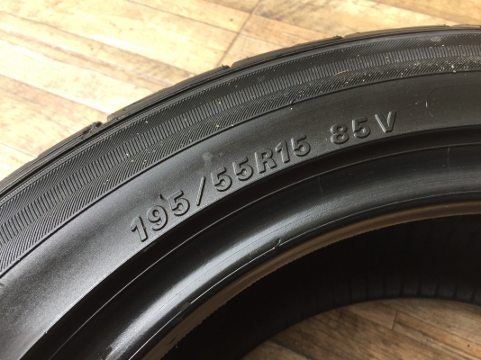 195-55-15 ปี 14 ยาง Falken 4 เส้น 1800 ยางสวยไม่บวมดอกยางเหลือเยอะเอาไปวิ่งกันใด้อีกยาวค่ะ ราคาพร้อม 195-55-15 ปี 14 ยาง Falken 4 เส้น 1800 ยางสวยไม่บวมดอกยางเหลือเยอะเอาไปวิ่งกันใด้อีกยาวค่ะ ราคาพร้อม